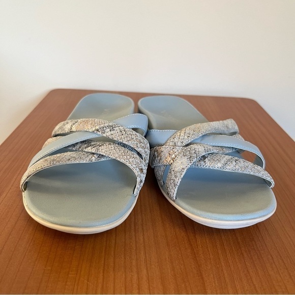 Vionic Dava Women's Orthotic Criss Cross Slide Sandal in Sky Blue - size 7 - Picture 8 of 8